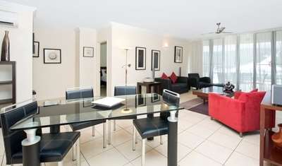 Park Regis City Quays - Palm Beach Accommodation 12