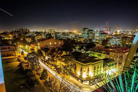 Adge Apartment Hotel - Palm Beach Accommodation 1