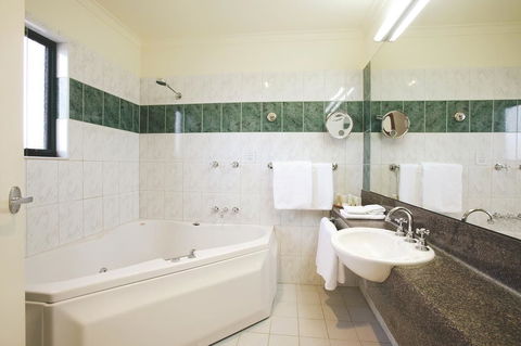 Gateway On Monash - Palm Beach Accommodation 1