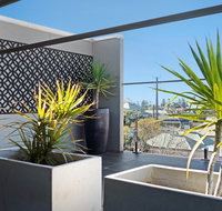 Semaphore Splash Apartments - Palm Beach Accommodation
