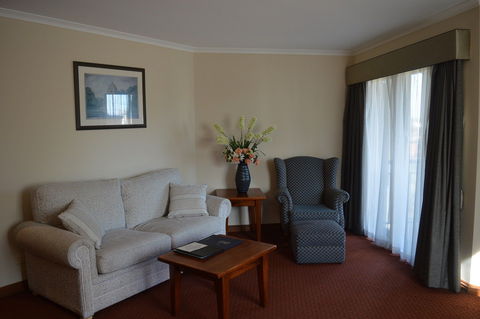 Gateway On Monash - Palm Beach Accommodation 0
