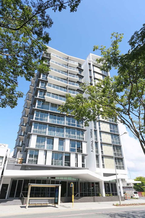 Alex Perry Hotel and Apartments - Palm Beach Accommodation 0