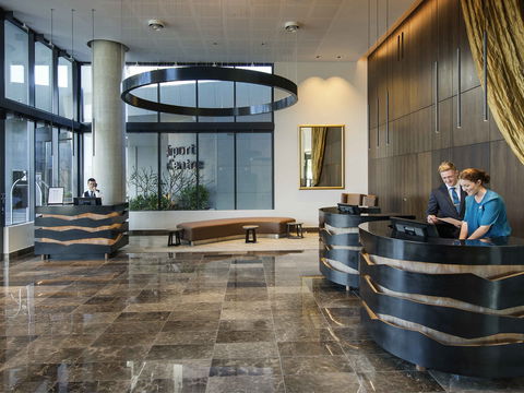 Pullman Brisbane Airport Hotel - Palm Beach Accommodation 0