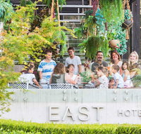 East Hotel - Palm Beach Accommodation