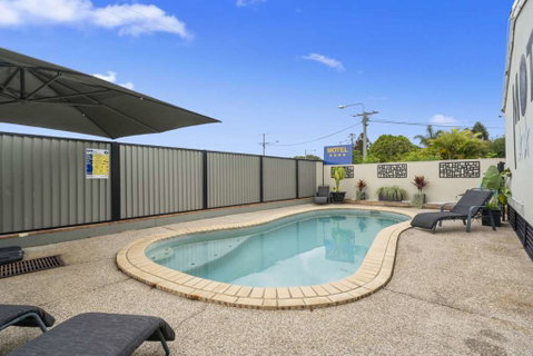 Caboolture Central Motor Inn, SureStay Collection - Palm Beach Accommodation 14