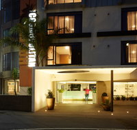 Cosmopolitan Hotel - Palm Beach Accommodation