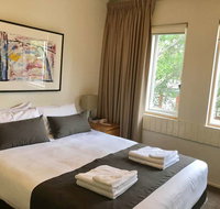 DressCircle Apts - Archer St - Palm Beach Accommodation