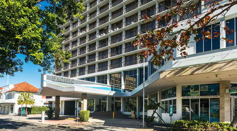Pacific Hotel Cairns - Palm Beach Accommodation 1