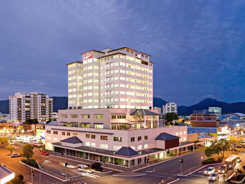 Cairns Central Plaza Apartment - Palm Beach Accommodation 0