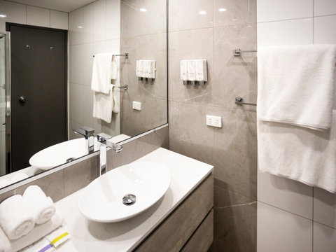 Mantra Bathurst - Palm Beach Accommodation 2