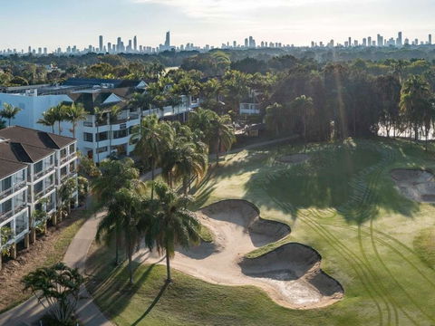 Mercure Gold Coast Resort - Palm Beach Accommodation 0