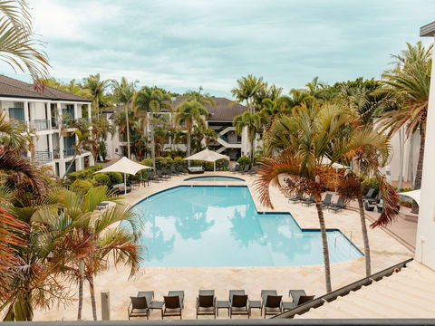 Mercure Gold Coast Resort - Palm Beach Accommodation 2