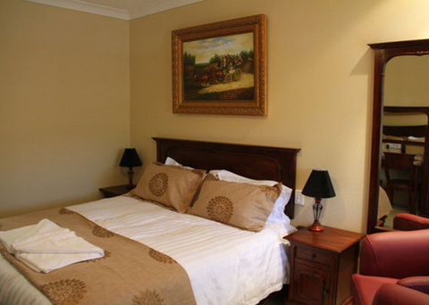 The Overlander Homestead - Palm Beach Accommodation 1
