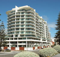 Oaks Liberty Towers - Palm Beach Accommodation