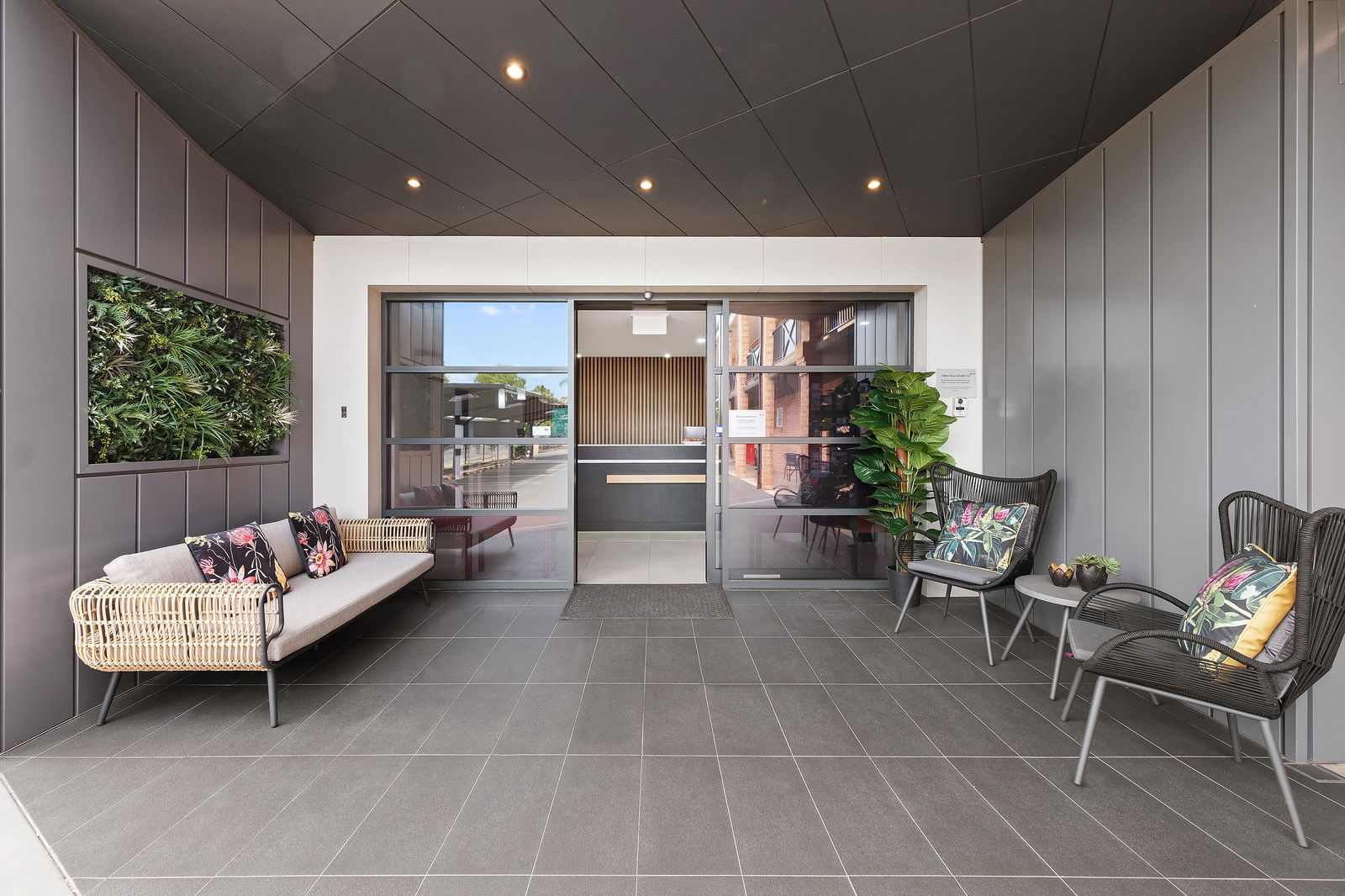 Eulomogo NSW Palm Beach Accommodation