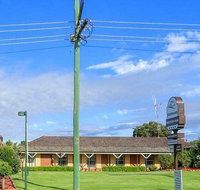 Bushmans Motor Inn - Palm Beach Accommodation