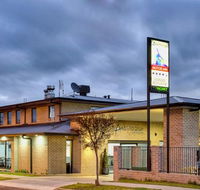 Aastro Dish Motor Inn - Palm Beach Accommodation