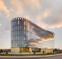 Vibe Hotel Canberra - Palm Beach Accommodation