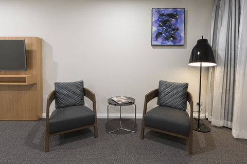 Avenue Hotel Canberra - Palm Beach Accommodation 32