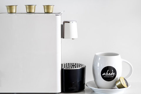 Abode Tuggeranong - Palm Beach Accommodation 11