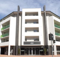 Abode Tuggeranong - Palm Beach Accommodation