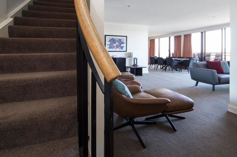 BreakFree Capital Tower Apartments - Palm Beach Accommodation 28