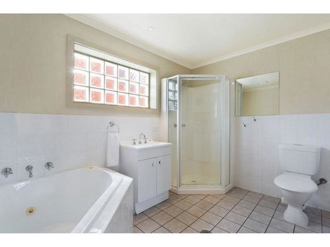 Heritage House Motel & Units - Palm Beach Accommodation 25