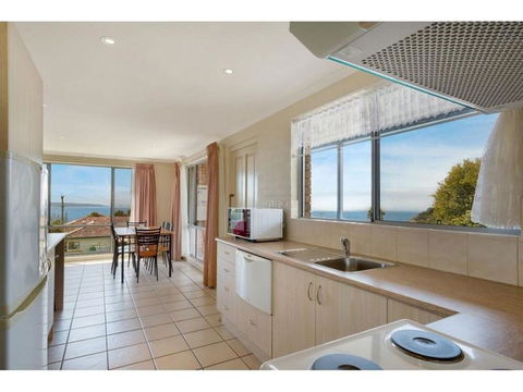 Heritage House Motel & Units - Palm Beach Accommodation 6