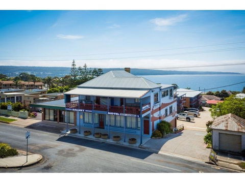 Heritage House Motel & Units - Palm Beach Accommodation 22