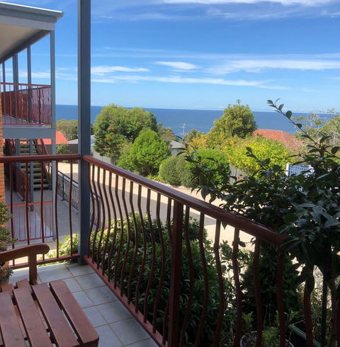 Heritage House Motel & Units - Palm Beach Accommodation 11