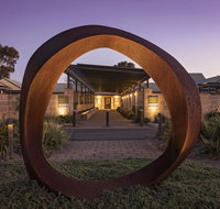 The Louise - Palm Beach Accommodation