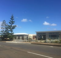 Villas on the Bay Kingscote - Palm Beach Accommodation