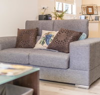 Tanunda's Magpie House - Palm Beach Accommodation
