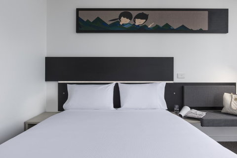 Ibis Adelaide - Palm Beach Accommodation 3