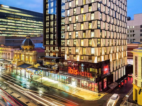 Ibis Adelaide - Palm Beach Accommodation 0