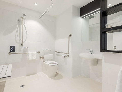 Ibis Adelaide - Palm Beach Accommodation 38