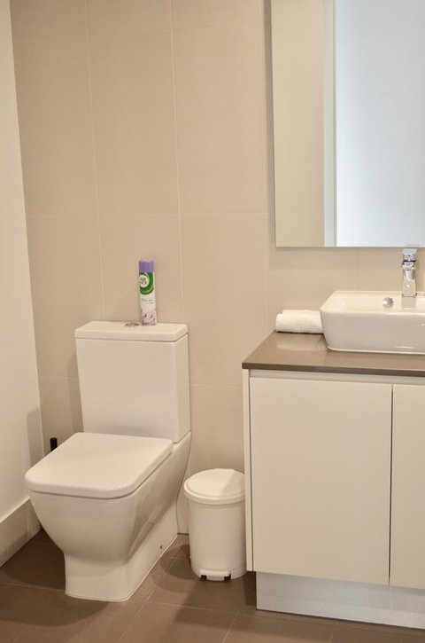 VUEonKW - Palm Beach Accommodation 13