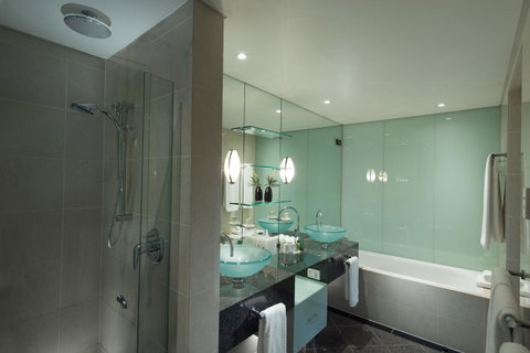 Hilton Adelaide - Palm Beach Accommodation 25