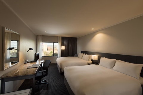 Hilton Adelaide - Palm Beach Accommodation 14