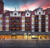 Mansions on Pulteney - Palm Beach Accommodation