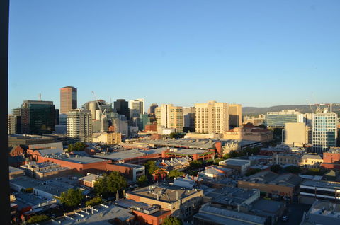 Whitmore SQ - Palm Beach Accommodation 16