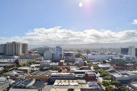 Whitmore SQ - Palm Beach Accommodation 17