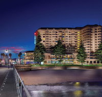 Stamford Grand Adelaide - Palm Beach Accommodation