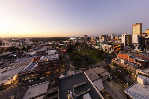 IStay Precinct Adelaide - Palm Beach Accommodation 7