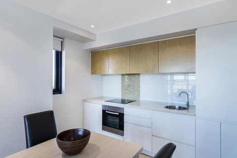 IStay Precinct Adelaide - Palm Beach Accommodation 14