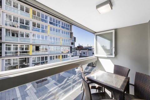 IStay Precinct Adelaide - Palm Beach Accommodation 4