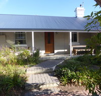 Penzance Cottage - Palm Beach Accommodation