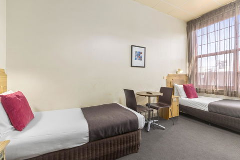 Adelaide Paringa - Palm Beach Accommodation 12
