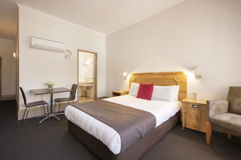 Adelaide Paringa - Palm Beach Accommodation 13
