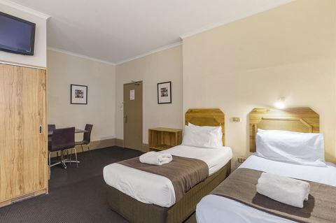 Adelaide Paringa - Palm Beach Accommodation 10
